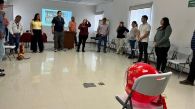 STPS fortalece la seguridad laboral con curso de prevención de incendios en COMAPA Victoria
