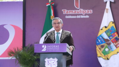 Impulsa Américo acciones para fortalecer desarrollo y comercio local en Miquihuana